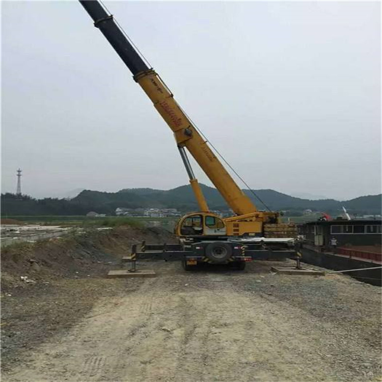 利津重型吊车租赁费用